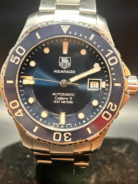 TAG Heuer Aquaracer Calibre 5 w/Box WAN2111 41mm Automatic - Full Bracelet-Blue Sunburst