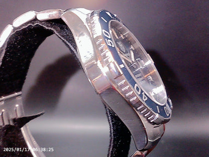 TAG Heuer Aquaracer Calibre 5 w/Box WAN2111 41mm Automatic - Full Bracelet-Blue Sunburst
