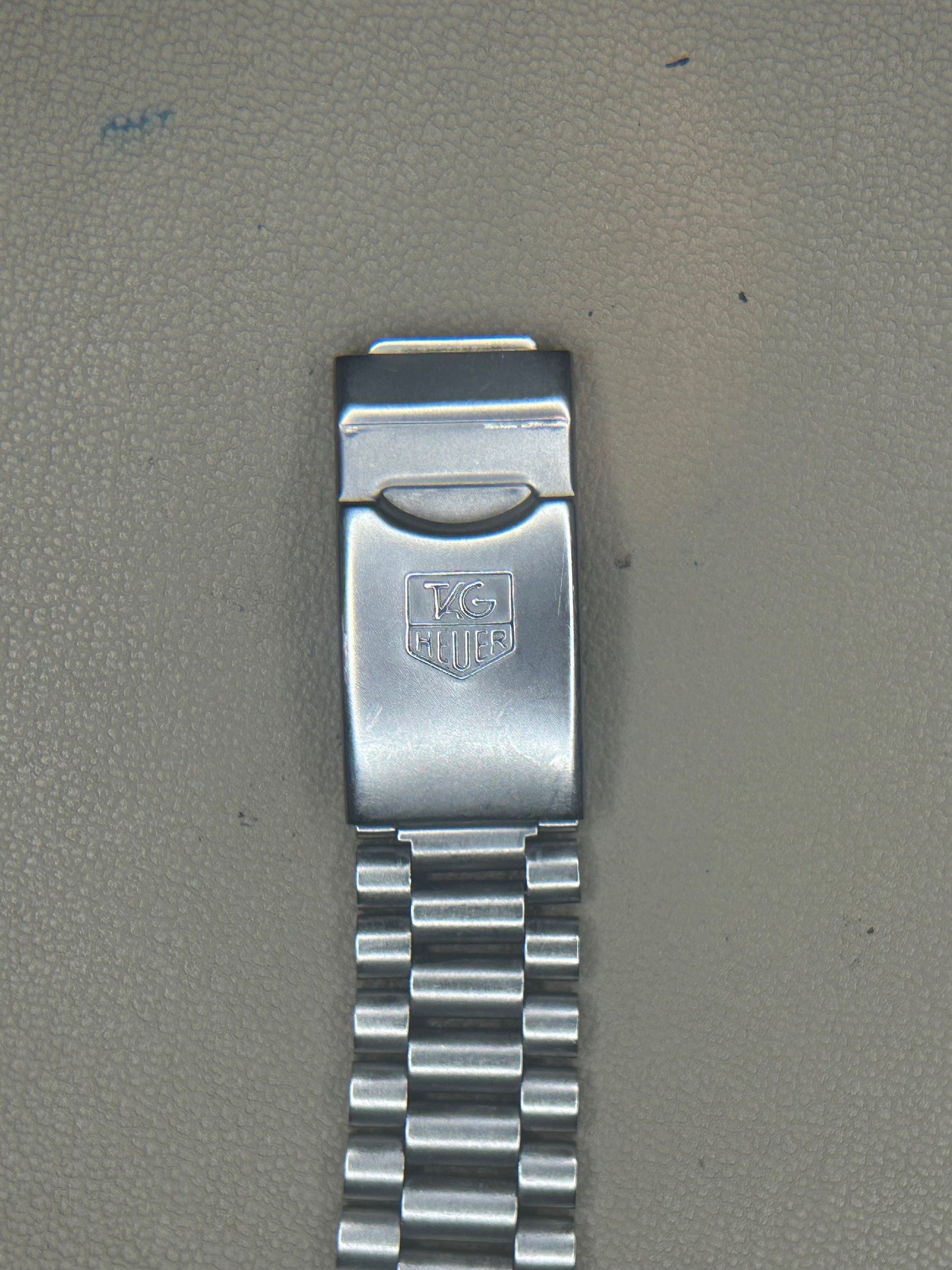 TAG Heuer 2000 Professional Quartz 34mm